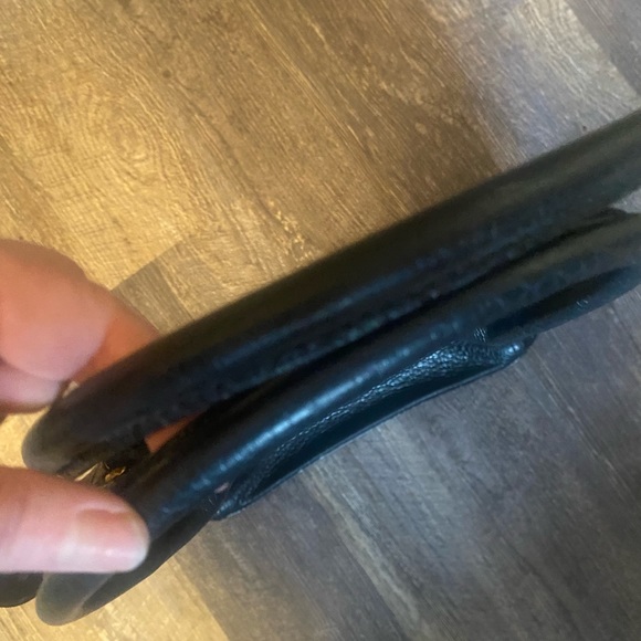 Kate Spade Tote - Picture 3 of 7